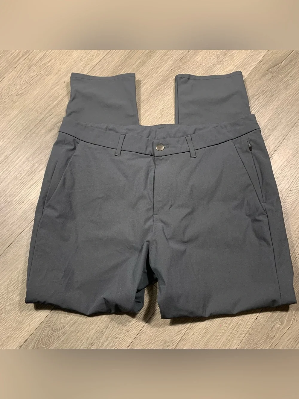 Lululemon Men’s Commission Pant Slim Melanite Gray size 34
